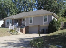 Building Photo - 2208 NW 11th St