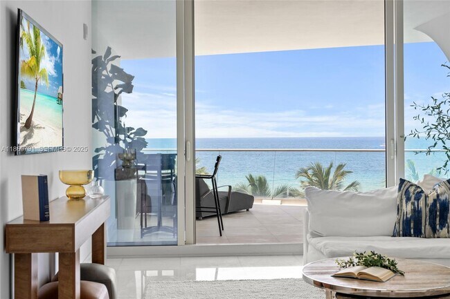 Building Photo - 16901 Collins Ave