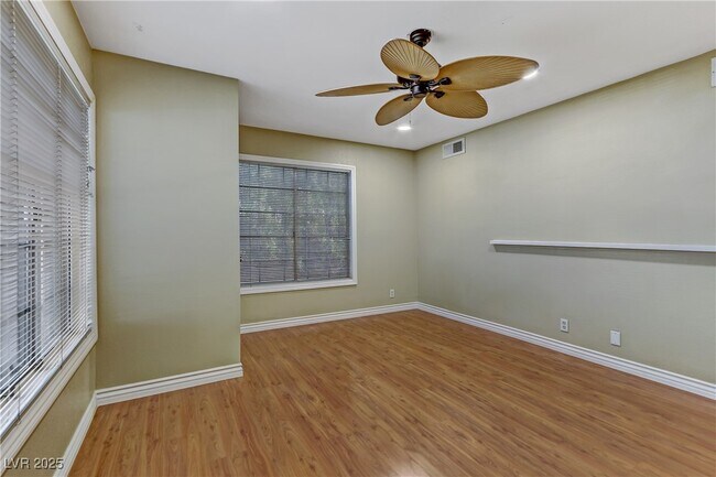Building Photo - 7301 Pleasant View Ave