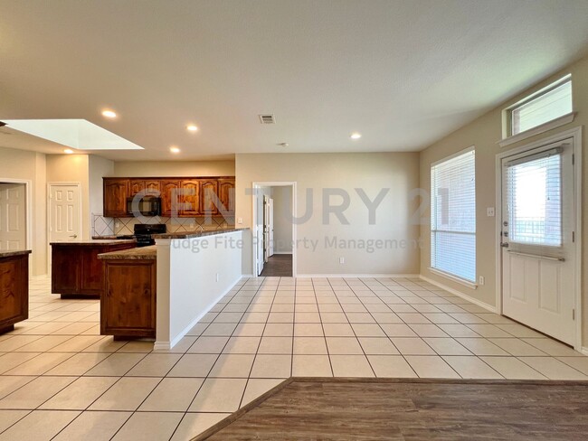Building Photo - Beautiful 3/2/2 Home in Northwest ISD For ...