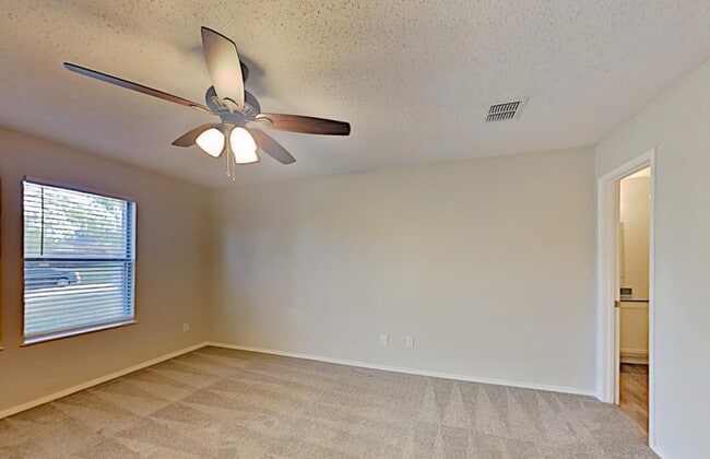 Building Photo - AVAILABLE NOW