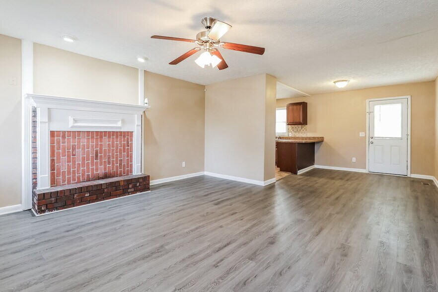 Building Photo - 17 E Wedgewood Cir