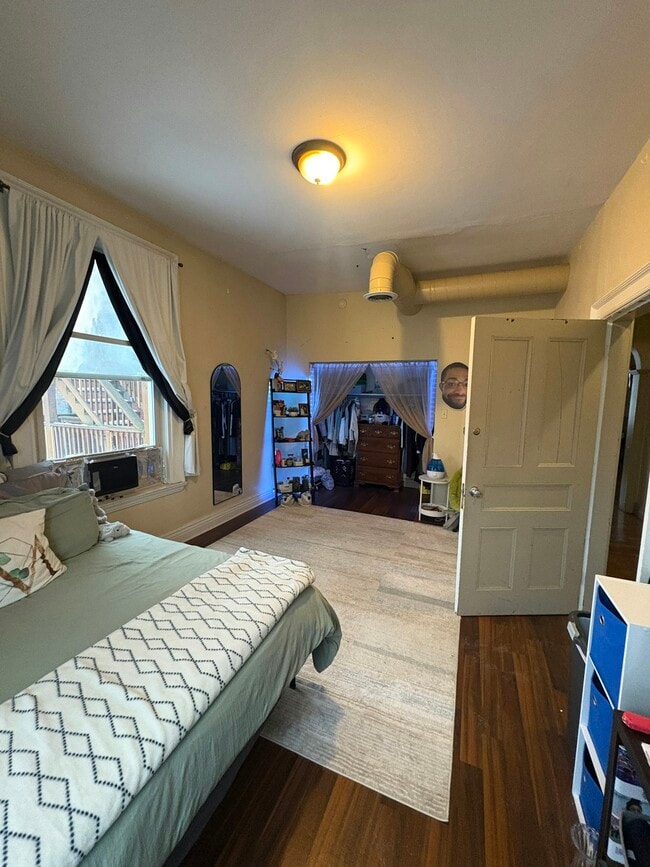 Building Photo - 509 Monroe Ave