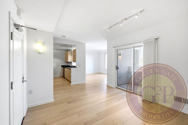 Building Photo - 140 S Van Ness Ave
