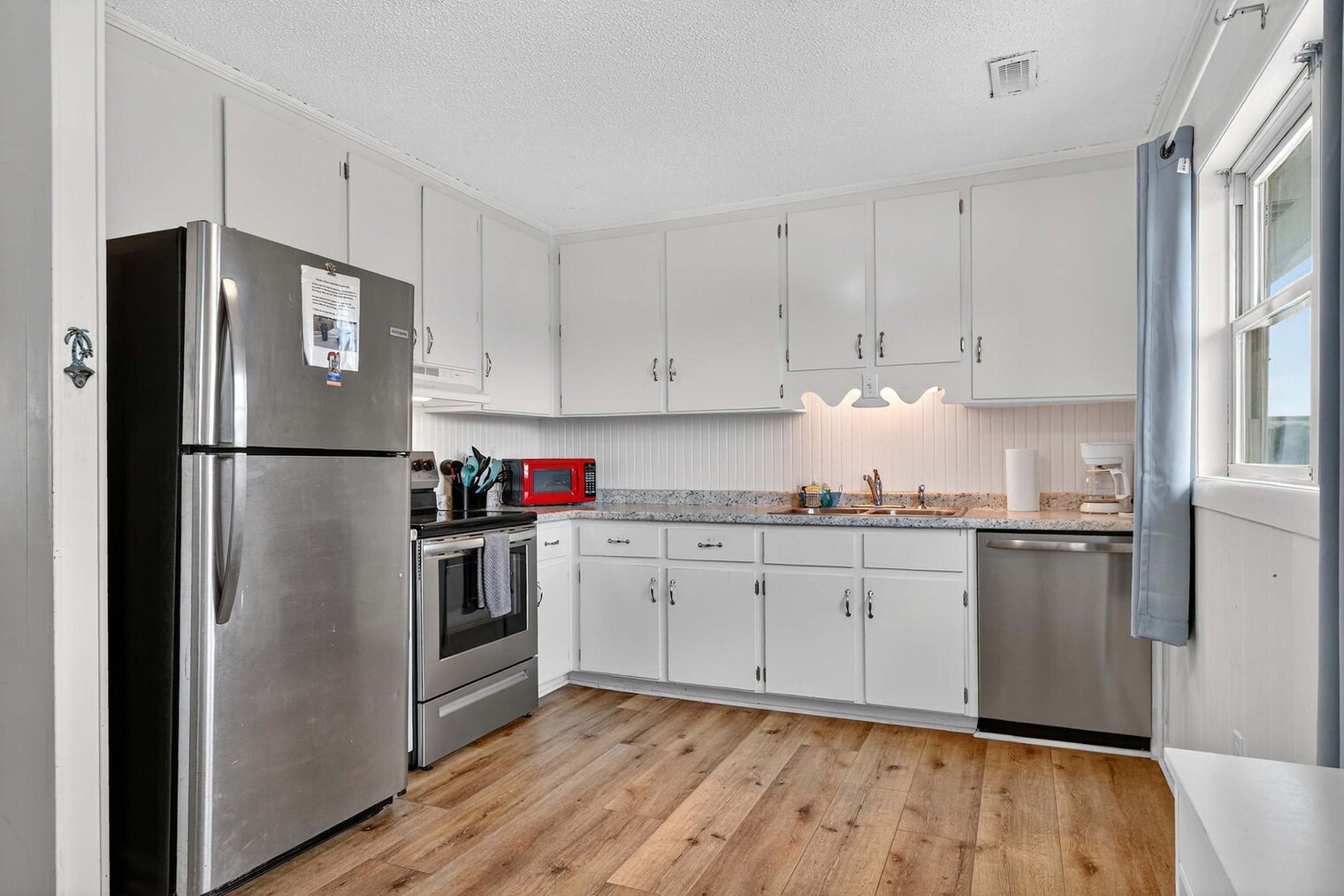 Building Photo - 410 S Anderson Blvd