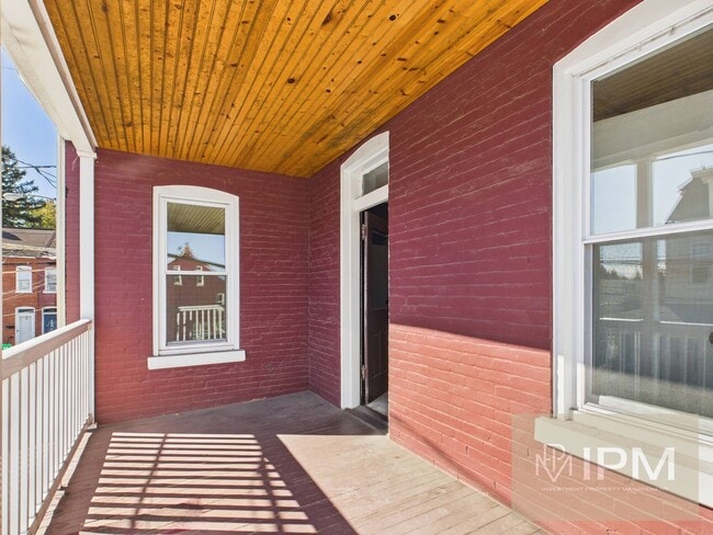 Building Photo - Charming 3 Bedroom, 1 Bath Home in Columbia, Pa!