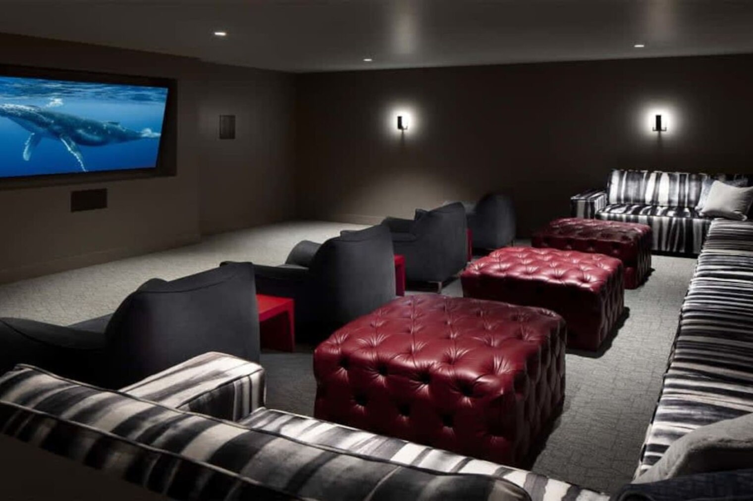 Building Photo - 16450 Redmond Wy