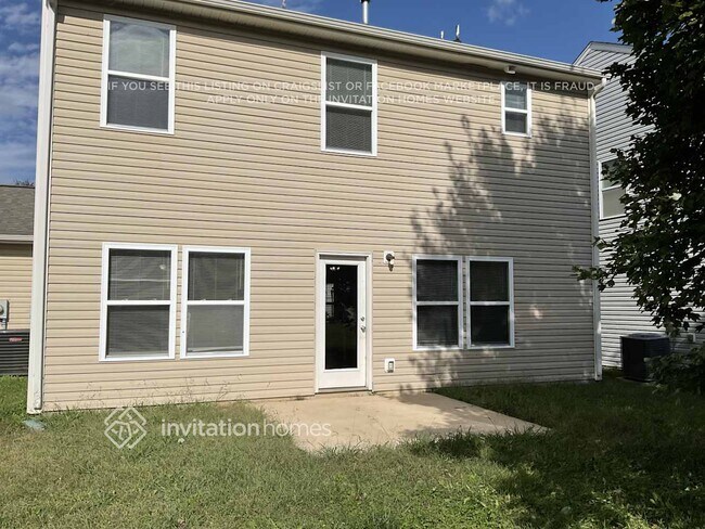 Building Photo - 1052 Sapphire Dr