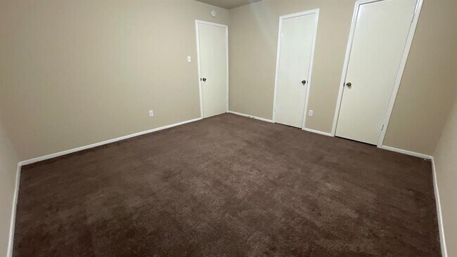 Building Photo - 7214 Foxbend Ln