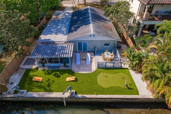 Building Photo - 4815 W San Rafael St