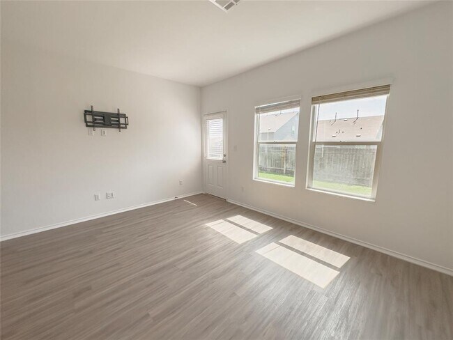 Building Photo - 14007 Tordillo Dr