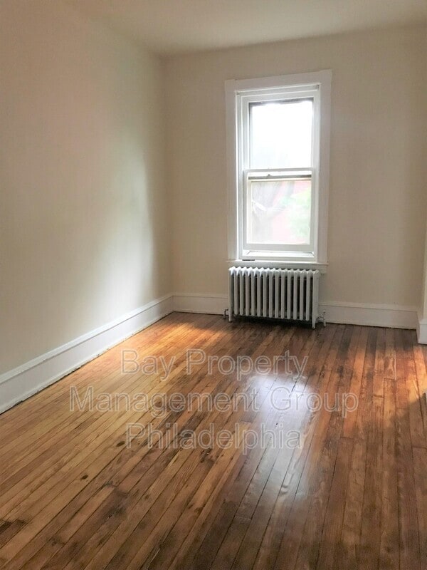 Building Photo - 435 S 51st St