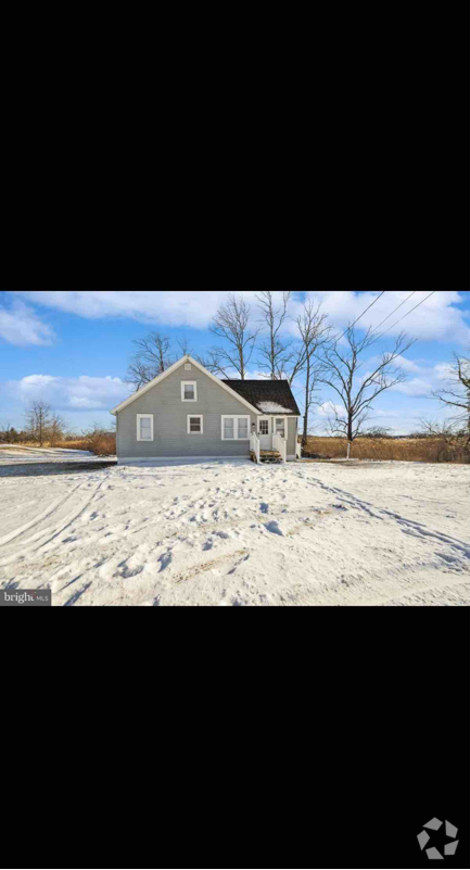 Building Photo - 59 Mulford Ave