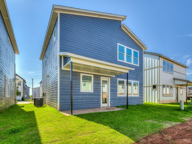 Building Photo - Beautiful New Construction Home in Edmond/...