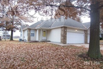 Building Photo - 4159 S El Salvador Ave