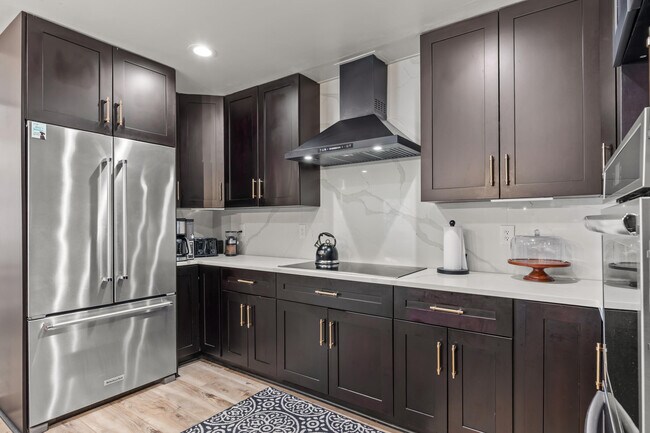 Building Photo - 14248 Paddock Dr