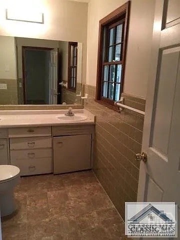 Building Photo - 1210 Riverhaven Ln