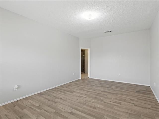 Building Photo - 3229 Spring Crest Ct