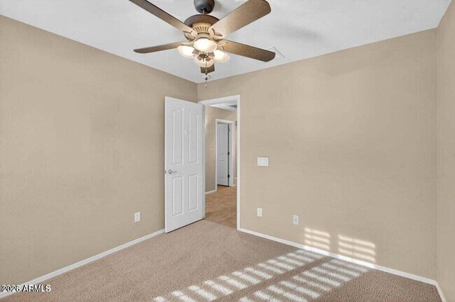 Building Photo - 42059 W Cheyenne Dr