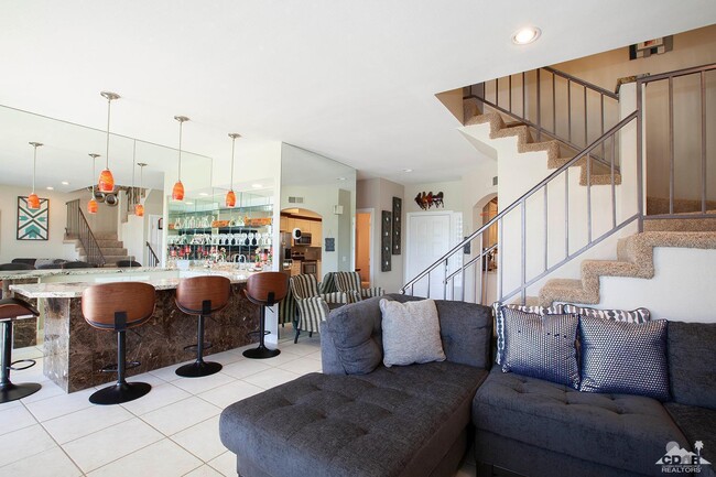 Building Photo - 38063 Crocus Ln