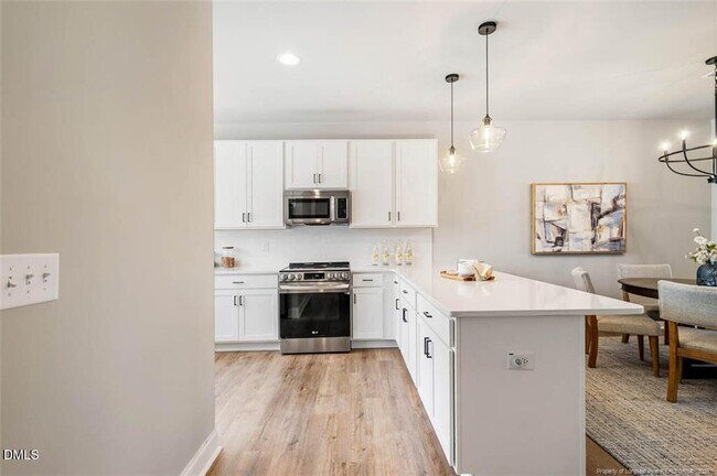 Building Photo - 5709 Parker Pnes Ct