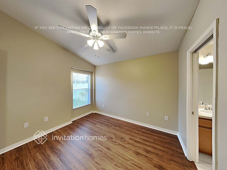 Building Photo - 7407 Turtle View Dr
