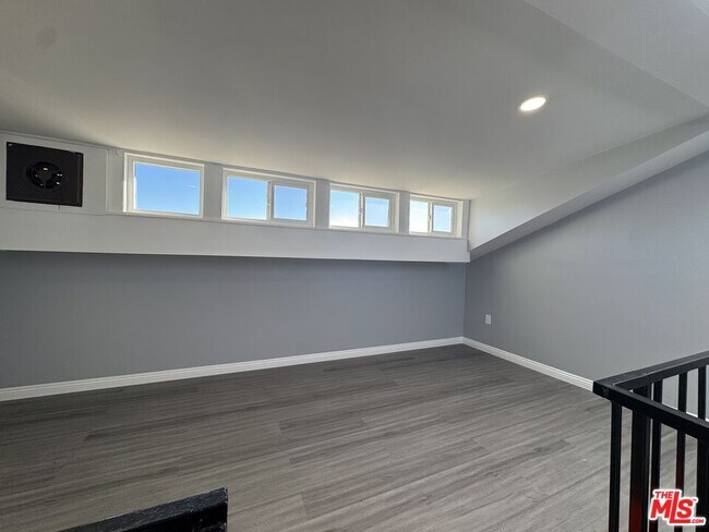 Building Photo - 19110 Annalee Ave