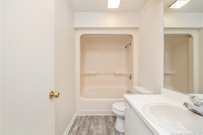 Building Photo - 400 Cypress Trace Dr