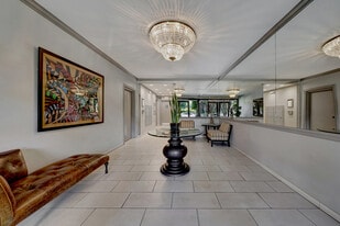 Building Photo - 8871 Burton Way