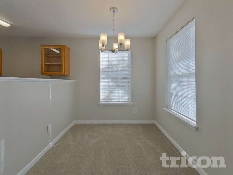 Building Photo - 2241 Tuley Dr