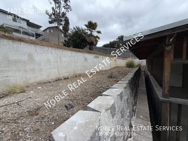 Building Photo - 1101 Capistrano Ave