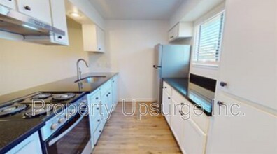 Building Photo - 540 South St