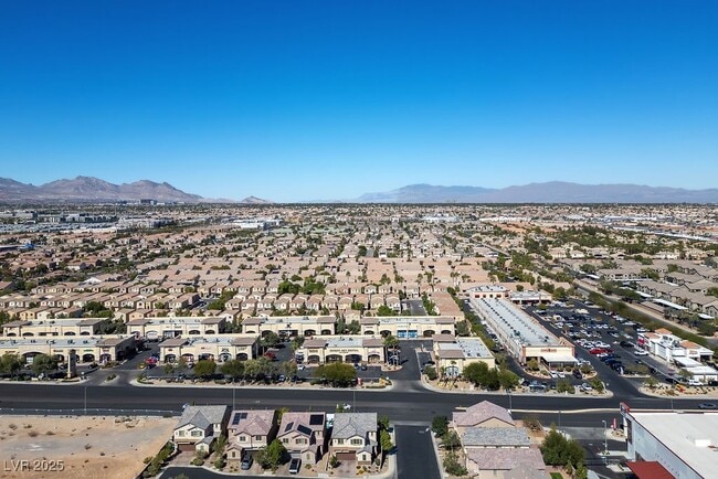 Building Photo - 9660 Pictou Ct