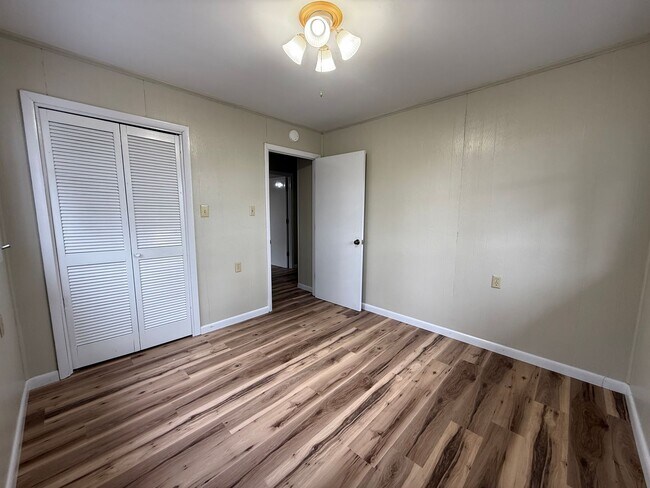 Building Photo - 3 Bedroom 2 Bathroom Home located in Greene County, TN