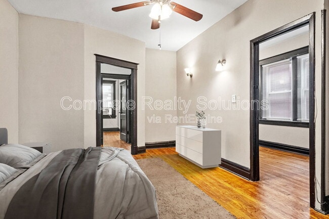 Building Photo - 3001 S Compton Ave