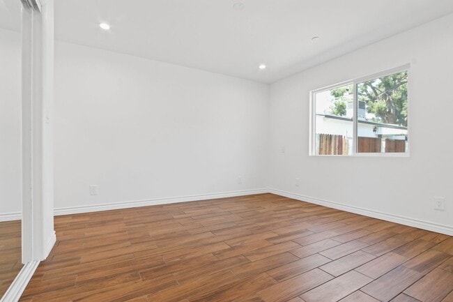 Building Photo - New Constuction Modern 2 Bed / 2 Bath ADU ...
