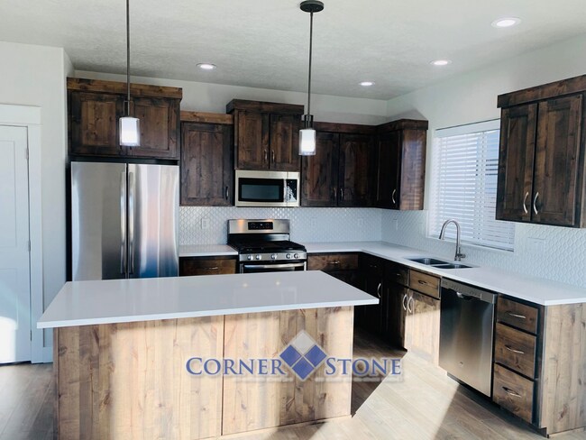 Building Photo - Pet Friendly Home in Boise!!