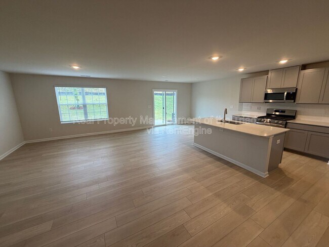Building Photo - 1784 Mallard Dr