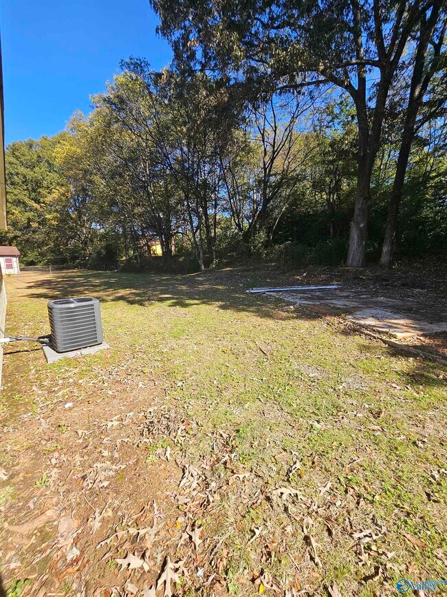 Building Photo - 3210 Delia Ln NW