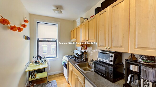 Building Photo - 1340 Commonwealth Ave