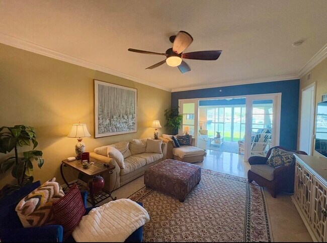 Building Photo - 14 Harbour Isle Dr W