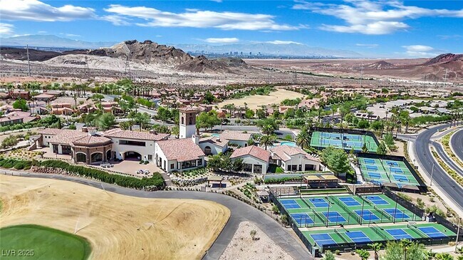 Building Photo - 45 Via Di Vita