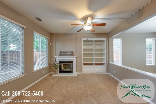 Building Photo - 3841 Tern Ct