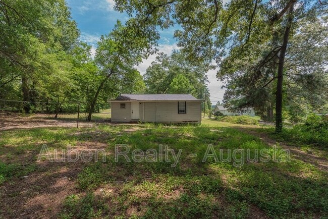 Building Photo - 3527 Bullock Ave