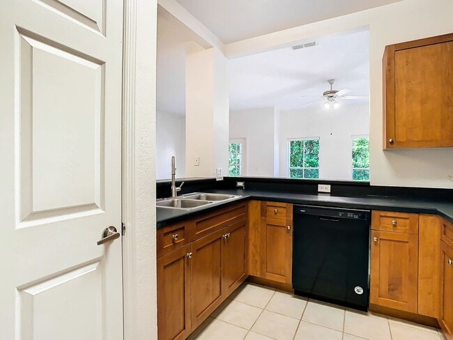 Building Photo - 8009 Tipperary Ln