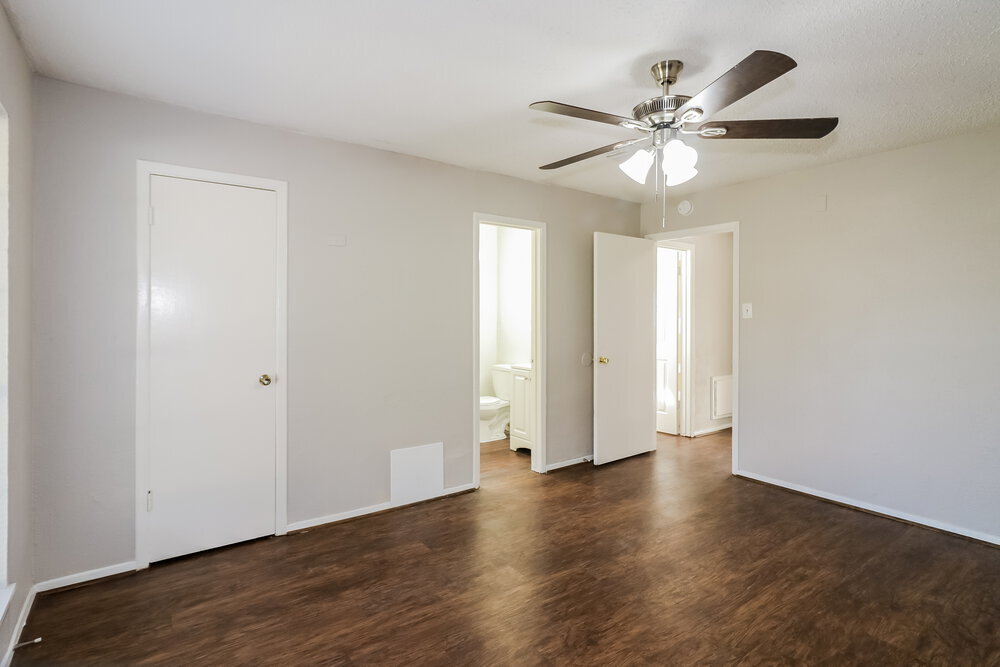 Building Photo - 5139 Wickview Ln