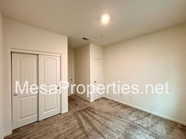 Building Photo - 12594 Ava Loma St