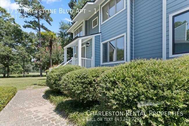 Building Photo - 1719 Greystone Blvd