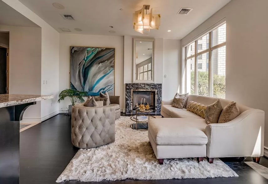 Building Photo - 2555 N Pearl St