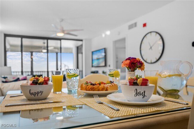 Building Photo - 9415 Gulf Shore Dr